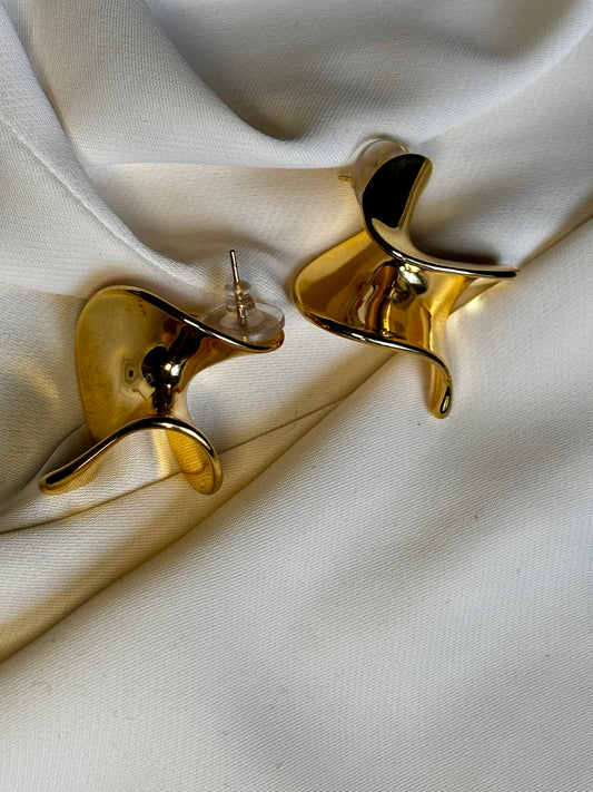 Sculptured, gold tone earrings made with 92.5 sterling silver and 18 carat gold plating. Anti- tarnish and waterproof.